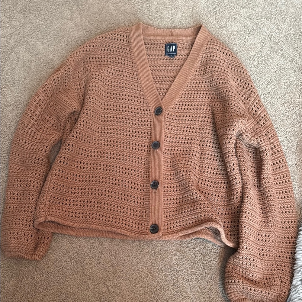 GAP Women's Tan Sweater